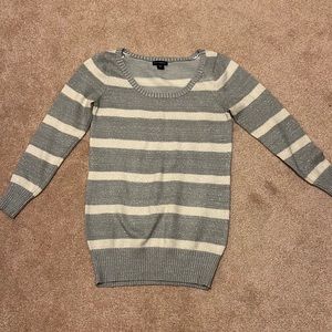 Silver /white  sparkly sweater